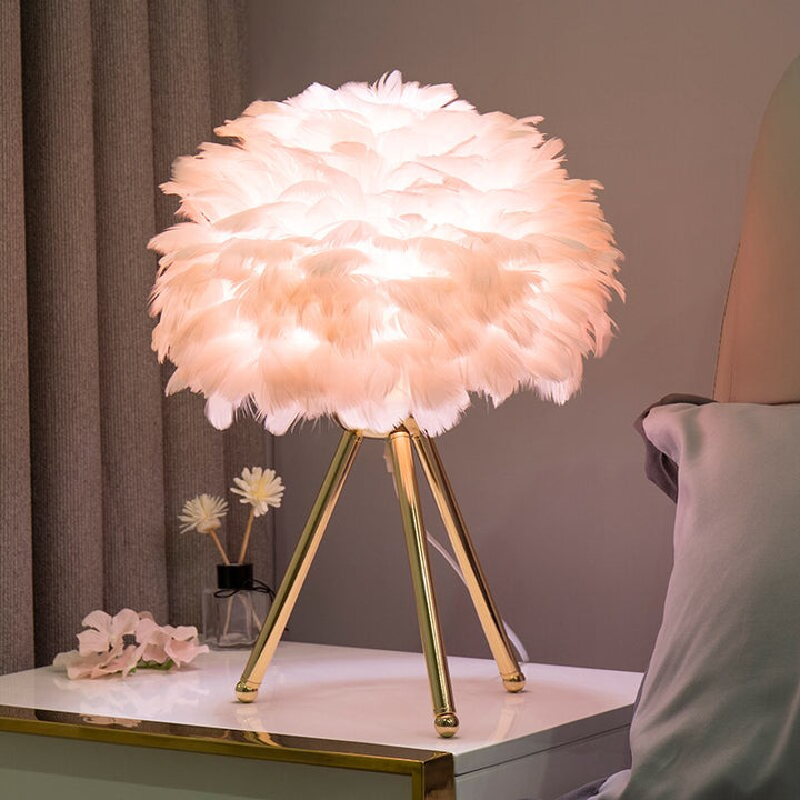 Romantic Feather Table Lamp Modern Nightstand Lamp Living Room Café Decoration Wedding Christmas Gift Ostrich Feather Light | Kalsten