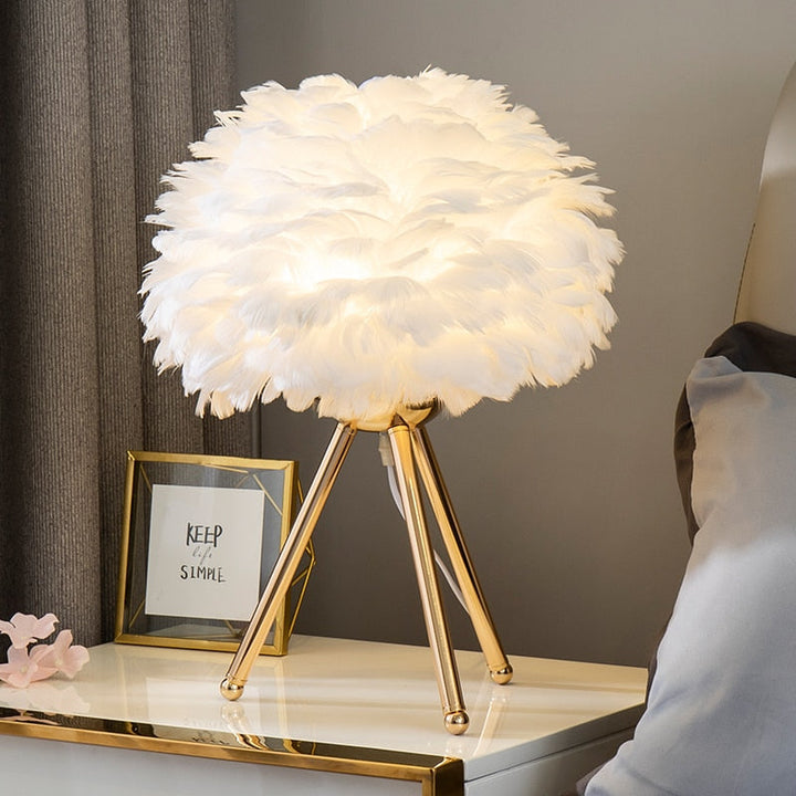 Romantic Feather Table Lamp Modern Nightstand Lamp Living Room Café Decoration Wedding Christmas Gift Ostrich Feather Light | Kalsten