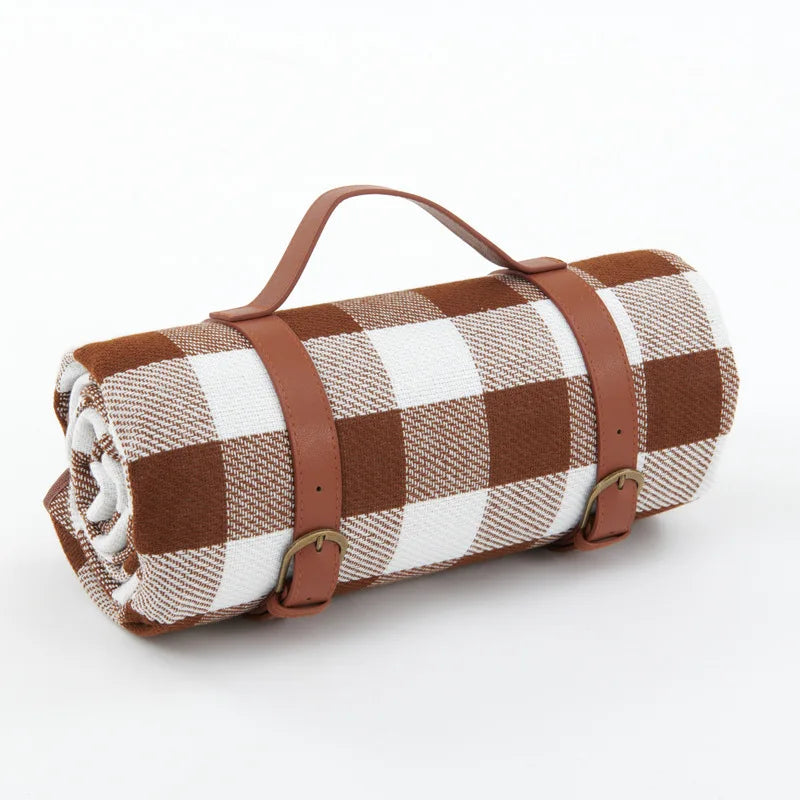 Picnic blanket waterproof with leather carrying strap | Kalsten