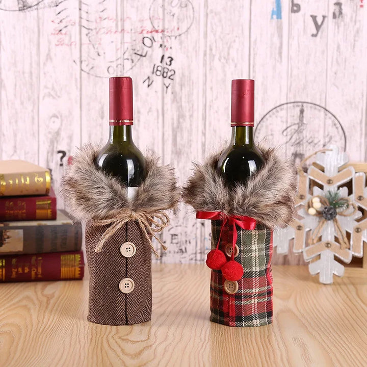 Christmas bottle cover with fur collar – festive cover for wine bottles, gnome decoration for Christmas, perfect as gift wrapping | Kalsten
