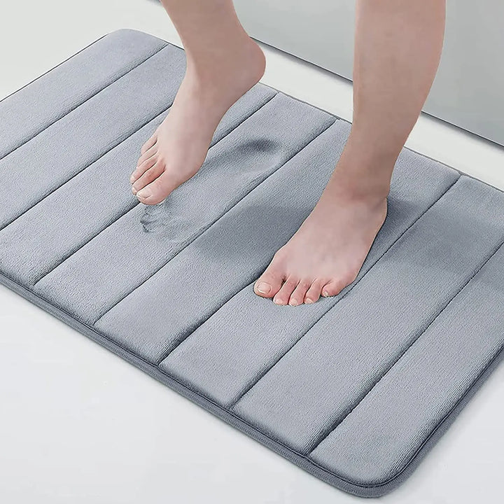 LuxSoft Memory Foam Bath Mat | Kalsten