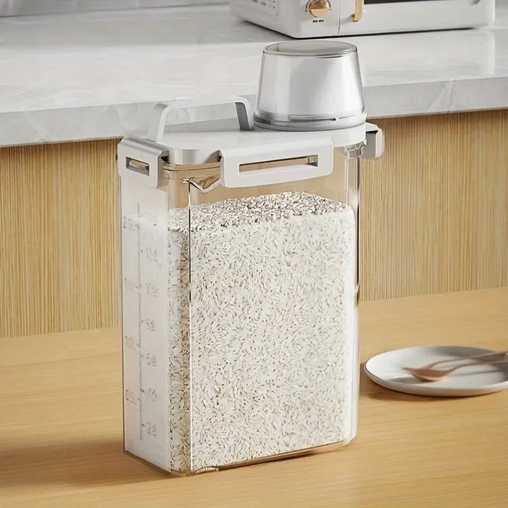 Storage container with fresh-keeping lid 2.5L | Kalsten