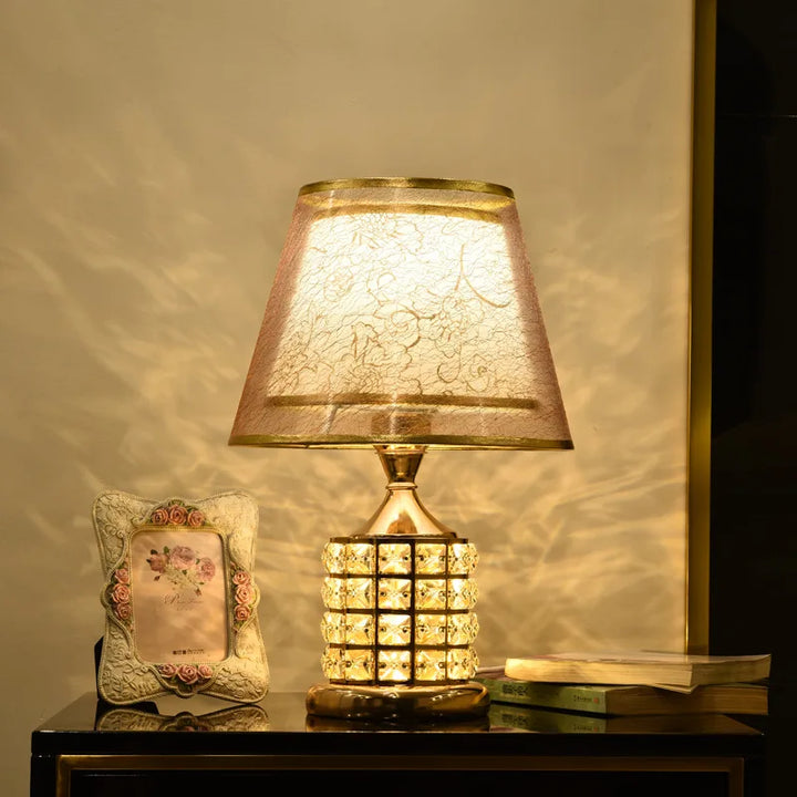 Modern Crystal Table Lamp – European Style Luxury Lamp for Wedding Gift Ideas, Sweet Bedrooms, and Home Decor | Kalsten