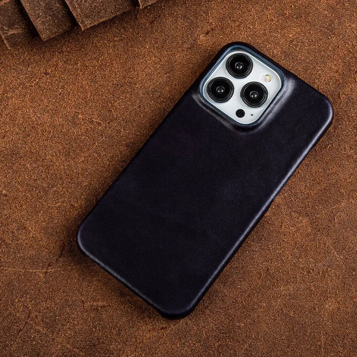 Kalsten | RoyalLeather: Luxurious, handmade case made of genuine cowhide leather for the iPhone