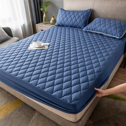 Skanto | Anti-Slip Waterproof Mattress Protector