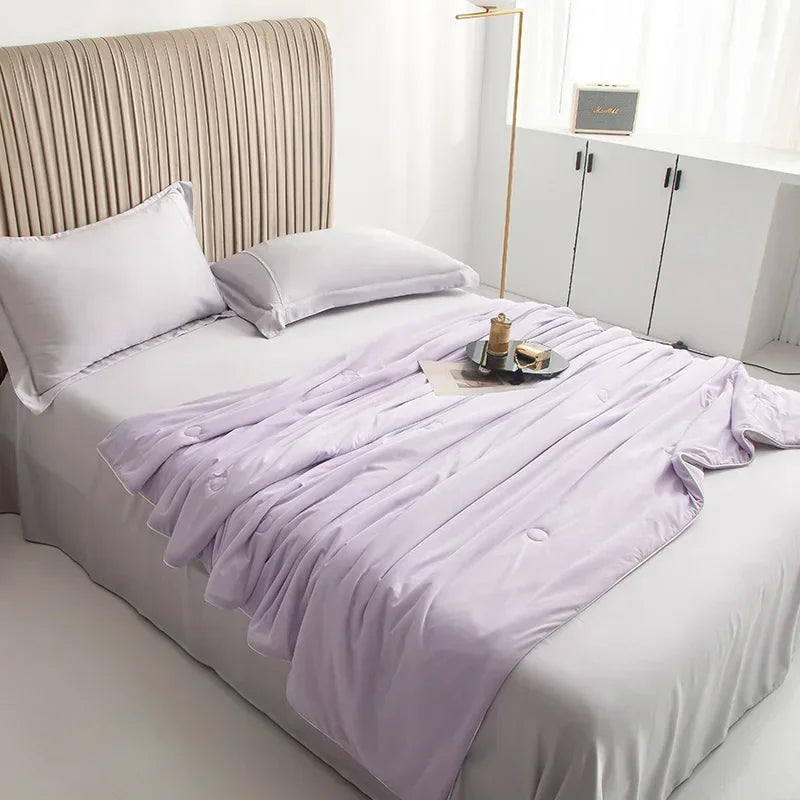 High-Quality Cooling Blanket – Smooth Air-Conditioning Comforter, Lightweight Summer Quilt with Double-Sided Cooling Fabric | Kalsten