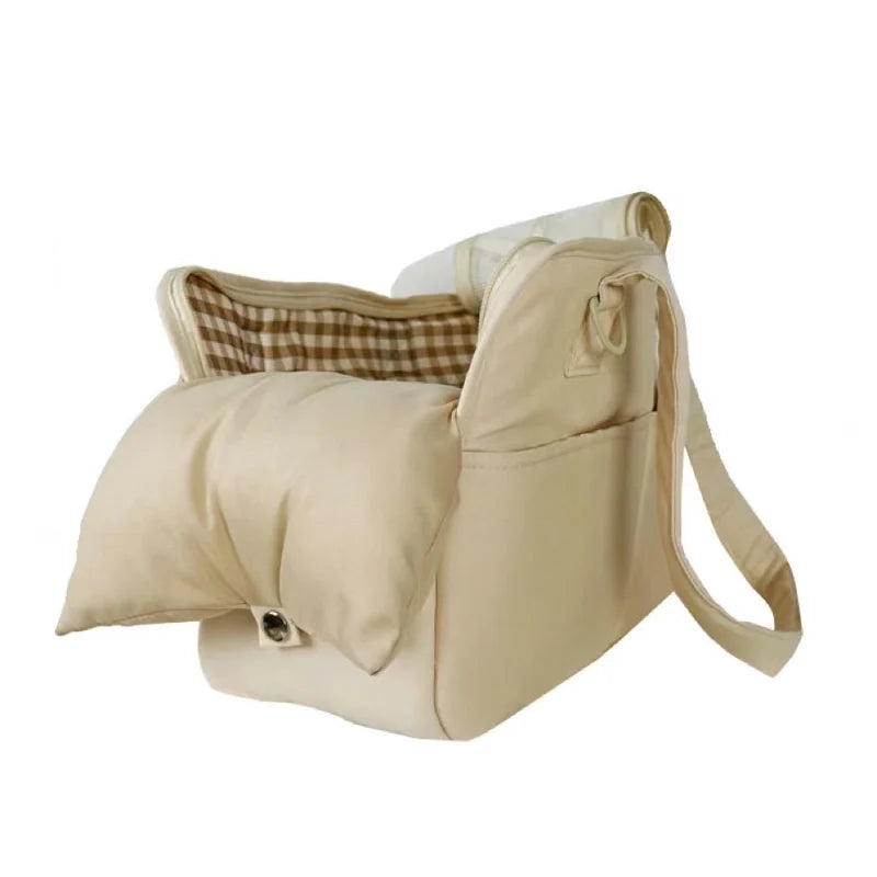Norvo | LuxCarry – Durable & Safe Pet Carrier for Small Dogs & Cats | Lightweight, Breathable & Stylish