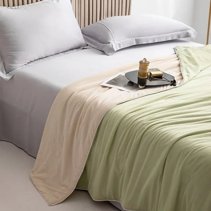 High-Quality Cooling Blanket – Smooth Air-Conditioning Comforter, Lightweight Summer Quilt with Double-Sided Cooling Fabric | Kalsten