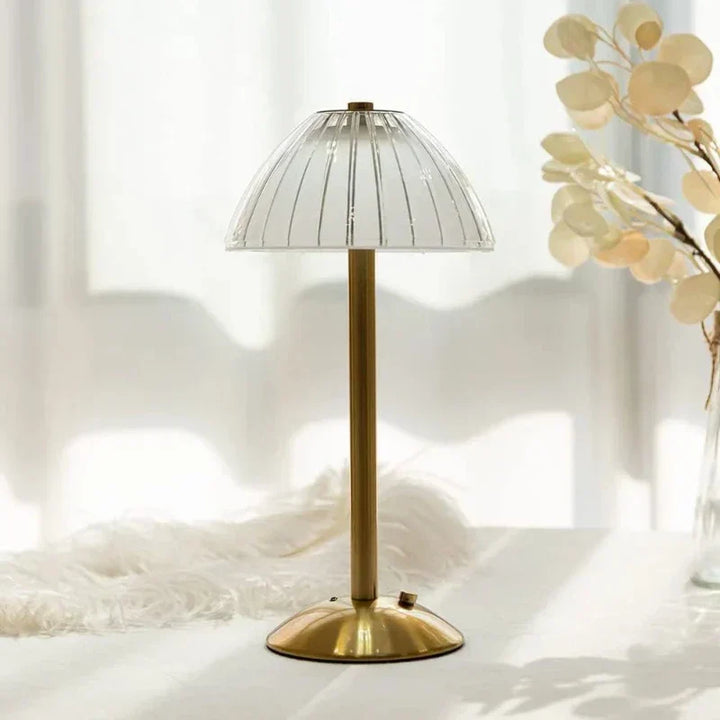 GlassGleam | Cordless three-color LED table lamp with dimming function | Kalsten
