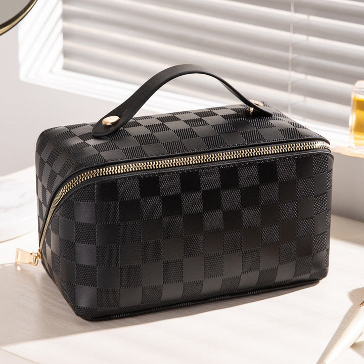 Checkered Makeup Cosmetic Bag – Luxury Style