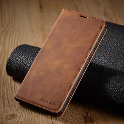 Brehn | Samsung Case: Magnetic Leather Case for stylish protection