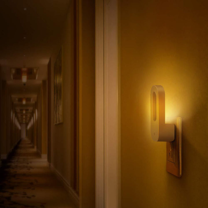 Twilight Sensor Energy Saving Socket Wall Night Light | Kalsten