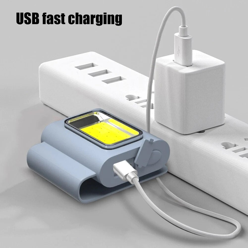 Pocket Must-Have Mini Magnetic Walking Lamp Clip | Kalsten