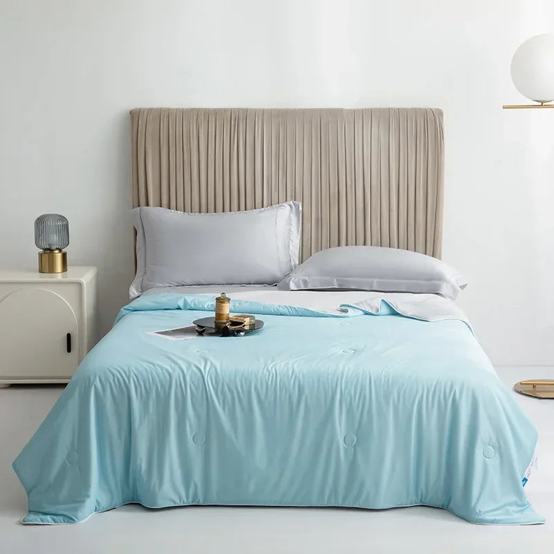 High-Quality Cooling Blanket – Smooth Air-Conditioning Comforter, Lightweight Summer Quilt with Double-Sided Cooling Fabric | Kalsten