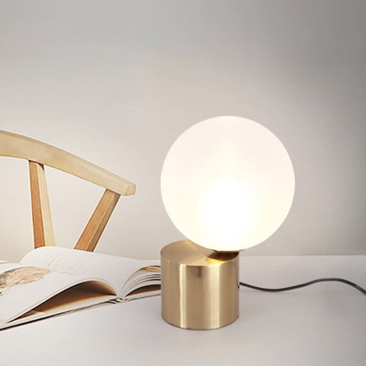 LUMORIS – Elegant table lamp | Kalsten