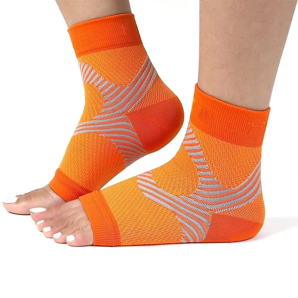 Skanto | Plantar Fasciitis Night Compression Socks with Heel and Arch Support