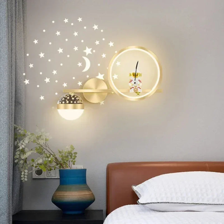 Astronaut Star Projector Wall Lamp for Children's Living Room | Kalsten