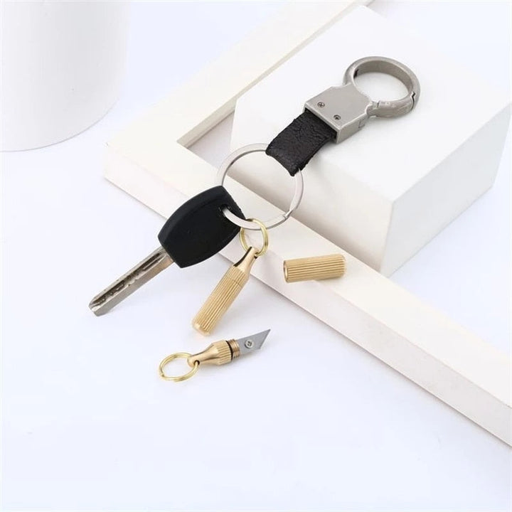 Pocket Capsule Outdoor Survival Mini Knife | Kalsten