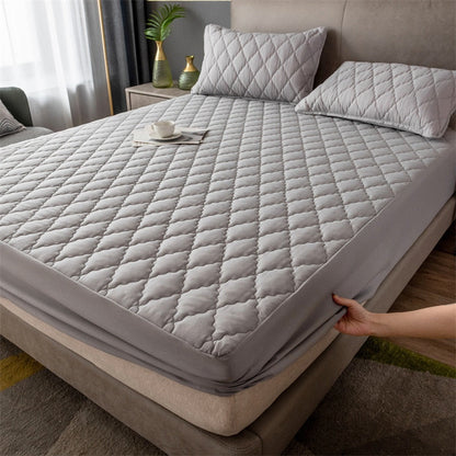 Skanto | Anti-Slip Waterproof Mattress Protector