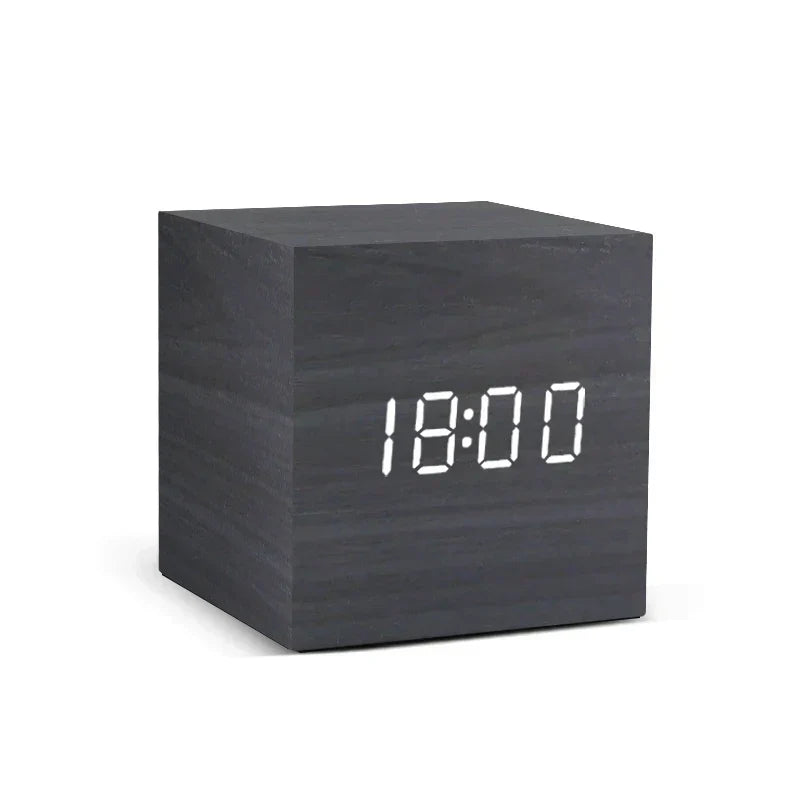 Wooden LED Alarm Clock with Temperature Display, Digital Time Display and Minimalist Design – Perfect for Bedroom and Office | Brehn