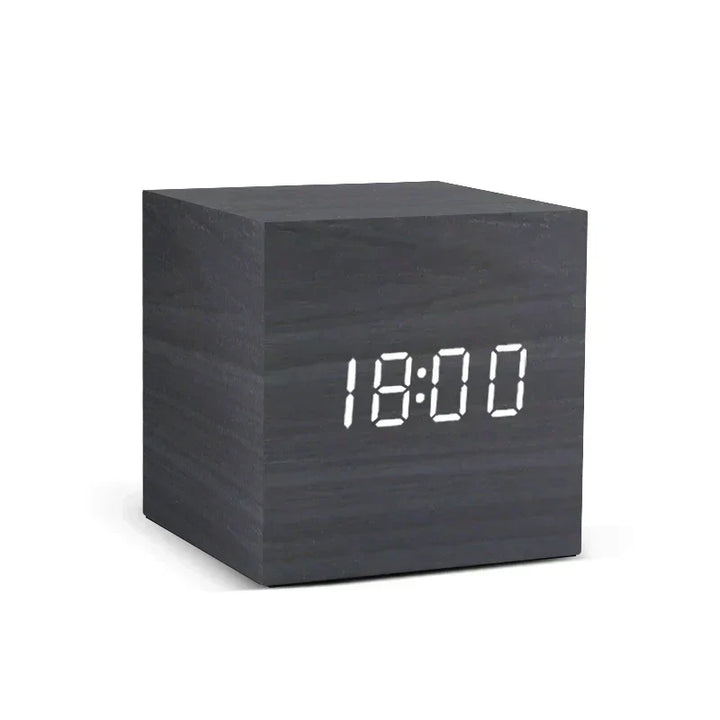 Kalsten | Wood LED clock with temperature display, digital time display and minimalist design – Perfect for bedroom and office