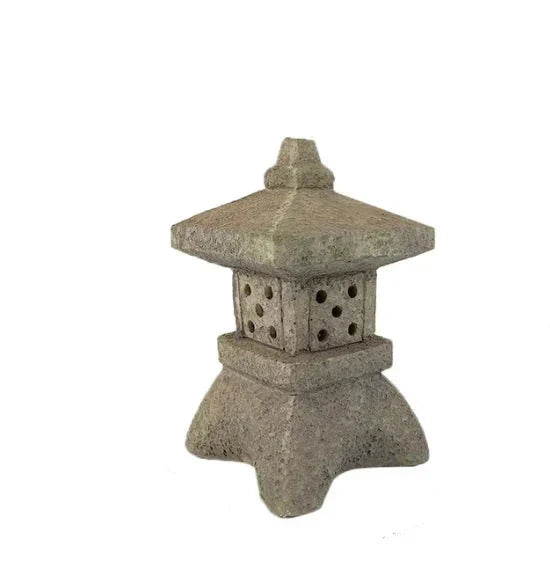 Japanese garden lantern - Weatherproof LED outdoor lighting for Zen gardens | Kalsten