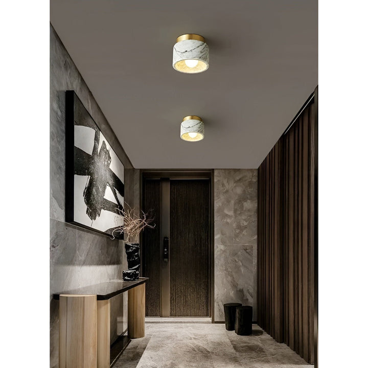 Ceiling light made of Italian marble – Luxurious and elegant lighting for your home | Kalsten