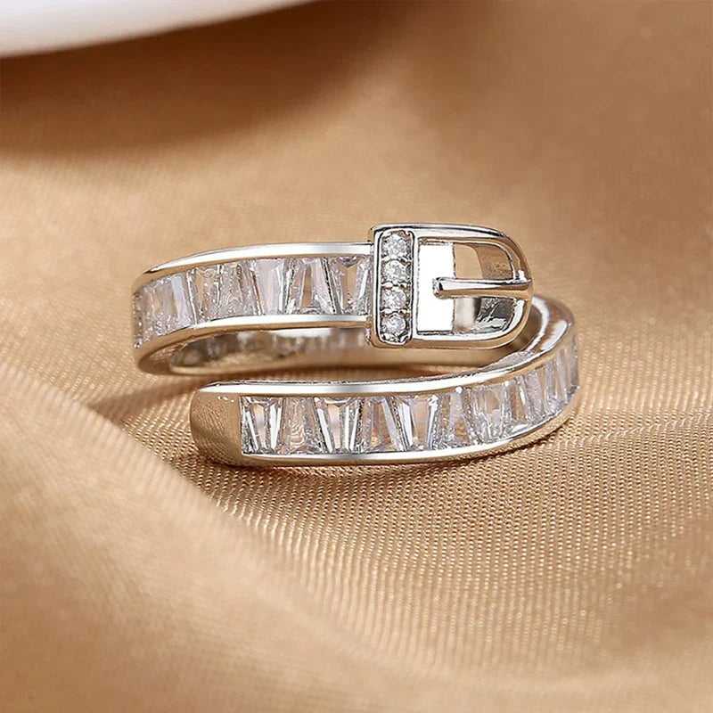 Kalsten | Diamond Belt Ring