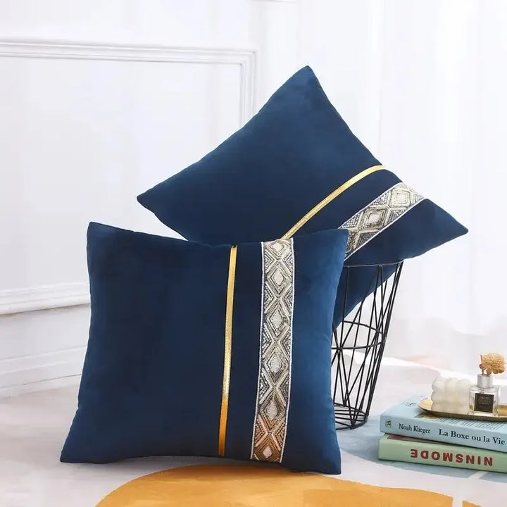 LuxeViva Cushion Cover - Glamorous Cushion Cover for a Festive Living Room Kalsten