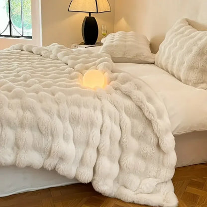 Skanto | PlushCozy | Faux Fur Winter Throw