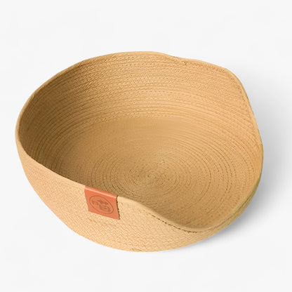 Skanto | Hand-Woven Bamboo Pet Bed with Soft Cushion – Luna Nest