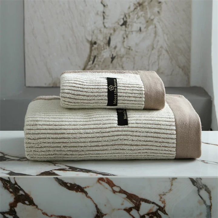 Kalsten | PureSoft – Luxurious bath towel made from 100% organic cotton