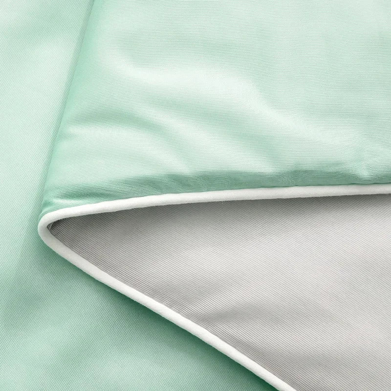 High-Quality Cooling Blanket – Smooth Air-Conditioning Comforter, Lightweight Summer Quilt with Double-Sided Cooling Fabric | Kalsten