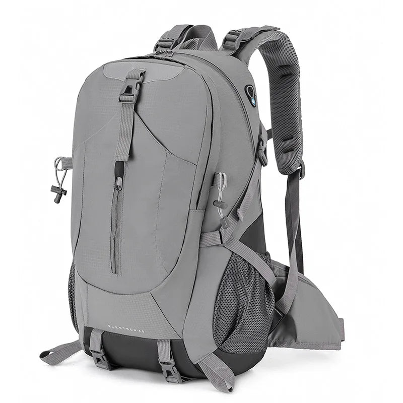 Karnz | Travel backpack TrekVault 40 | 40 L outdoor backpack with rain cover | For hiking, travel & everyday life | 31 × 20 × 52 cm