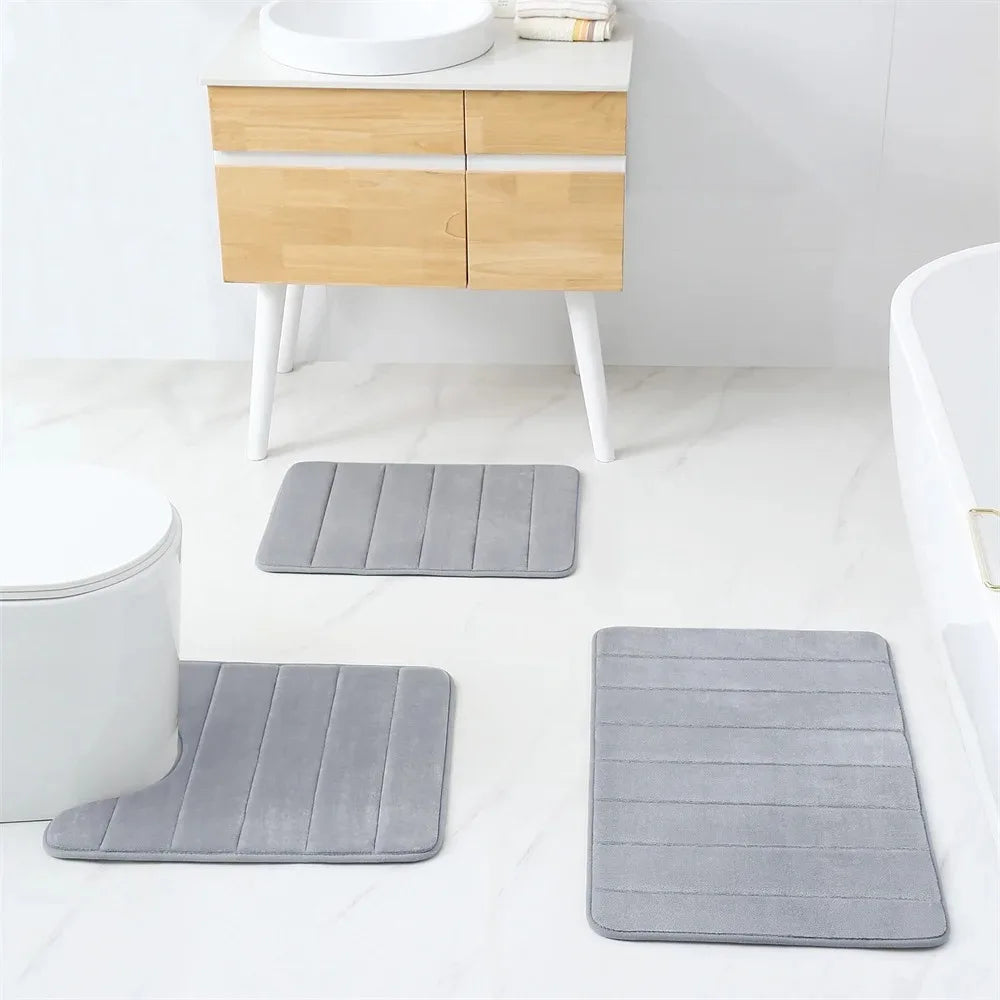 LuxSoft Memory Foam Bath Mat | Kalsten