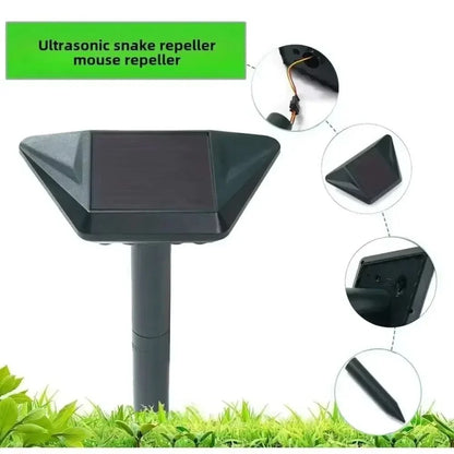 Skanto | ULTRAGUARD ULTRASONIC PEST REPELLER – Ultrasonic Pest Repeller with LED Light – Weather-Resistant and Battery-Powered for Garden and Outdoor Use