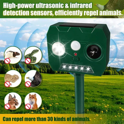 Skanto | ULTRAGUARD ULTRASONIC PEST REPELLER – Ultrasonic Pest Repeller with LED Light – Weather-Resistant and Battery-Powered for Garden and Outdoor Use