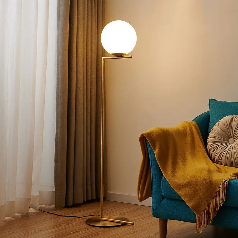 Kalsten | Elegant Glass Lamp with Subtle Glow