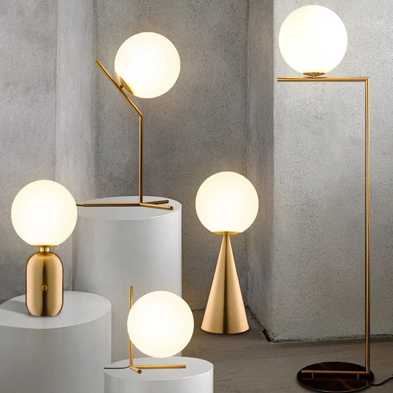 Kalsten | Elegant Glass Lamp with Subtle Glow
