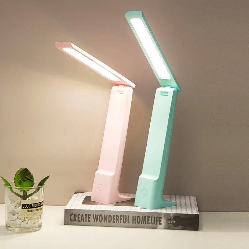 Lumora LED Table Lamp | Dimmable & Touch Control | 3 Light Colors | Battery 20h | White/Pink/Blue | Kalsten