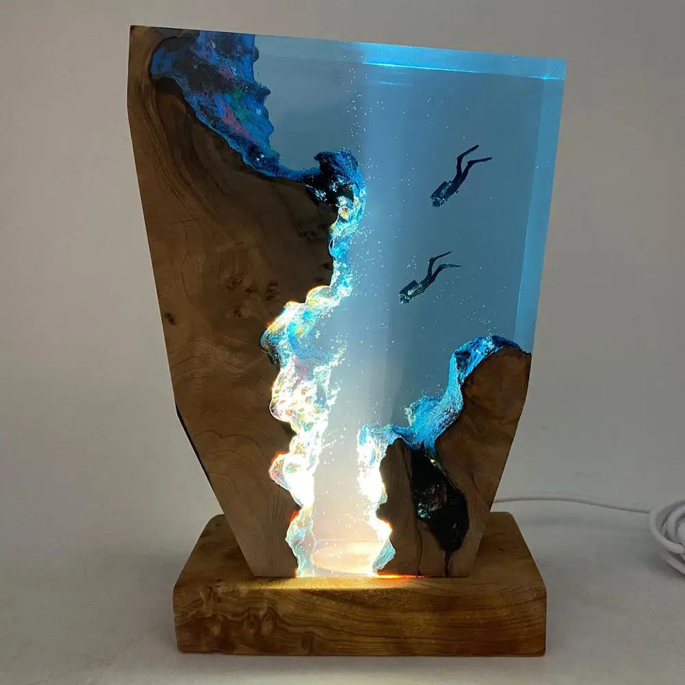 OceanDepths | Ocean Karst Diver Table Lamp | Kalsten
