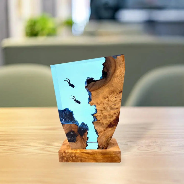 OceanDepths | Ocean Karst Diver Table Lamp | Kalsten