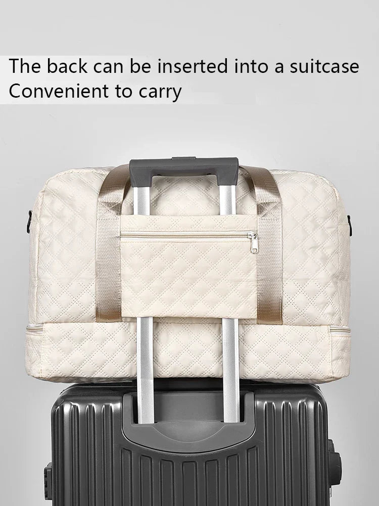 Brehn | Raumio TravelFlex Lightweight Travel Bag with Diamond Pattern | Large Sports & Weekend Bag with Shoe Compartment & Wet Compartment | Carry-on Compatible & Foldable