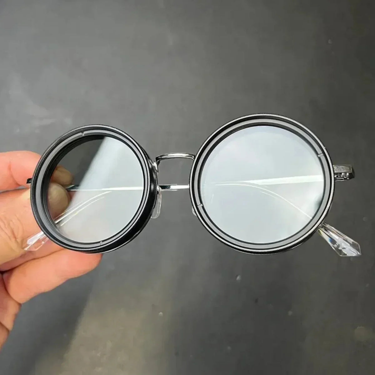 Brehn | ShadowSunglasses | Sunglasses with black lenses Stylish UV protection Fashion