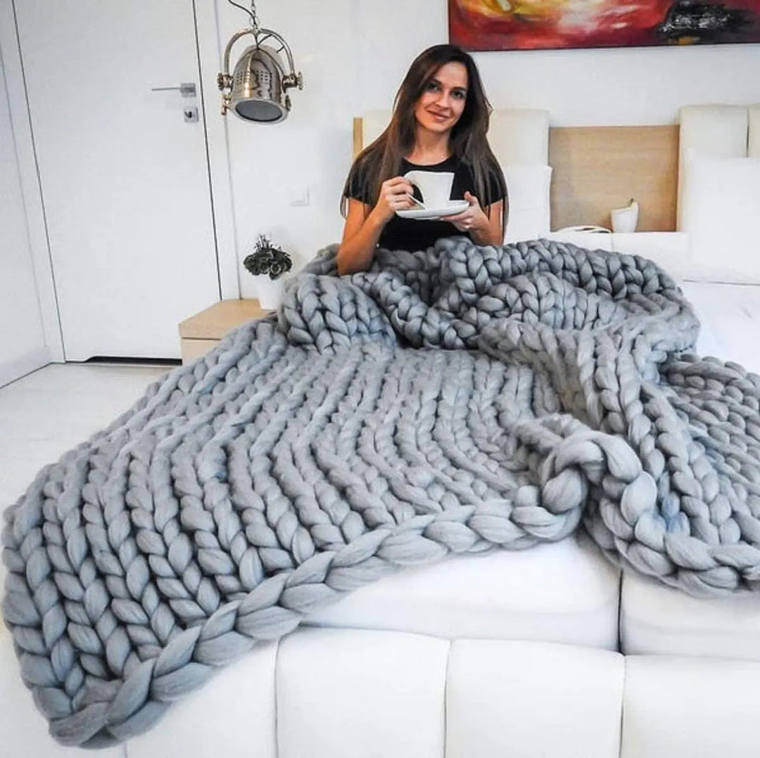 Kalsten | Chunky Knit Blanket – Cozy Wool Blanket for Every Room – Soft & Warm – Perfect for Sofa and Bed