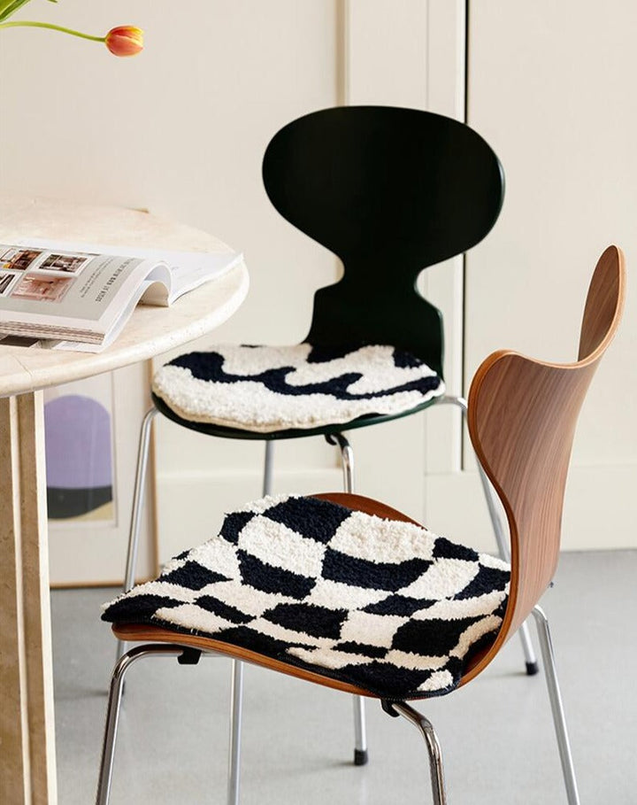 Kalsten | Wavy Grid Seat Cushion