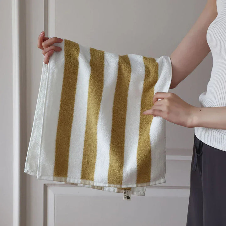 RetroStripe Luxe Cotton Towel – Striped Cotton Towel in Hotel Quality | Kalsten