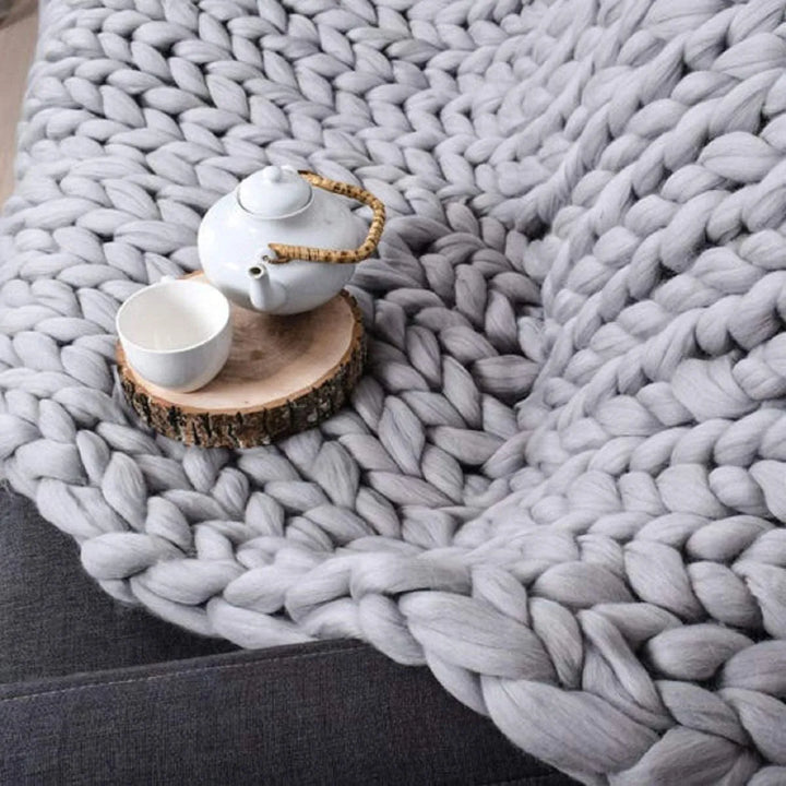 Kalsten | Chunky Knit Blanket – Cozy Wool Blanket for Every Room – Soft & Warm – Perfect for Sofa and Bed