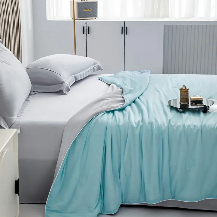 High-Quality Cooling Blanket – Smooth Air-Conditioning Comforter, Lightweight Summer Quilt with Double-Sided Cooling Fabric | Kalsten