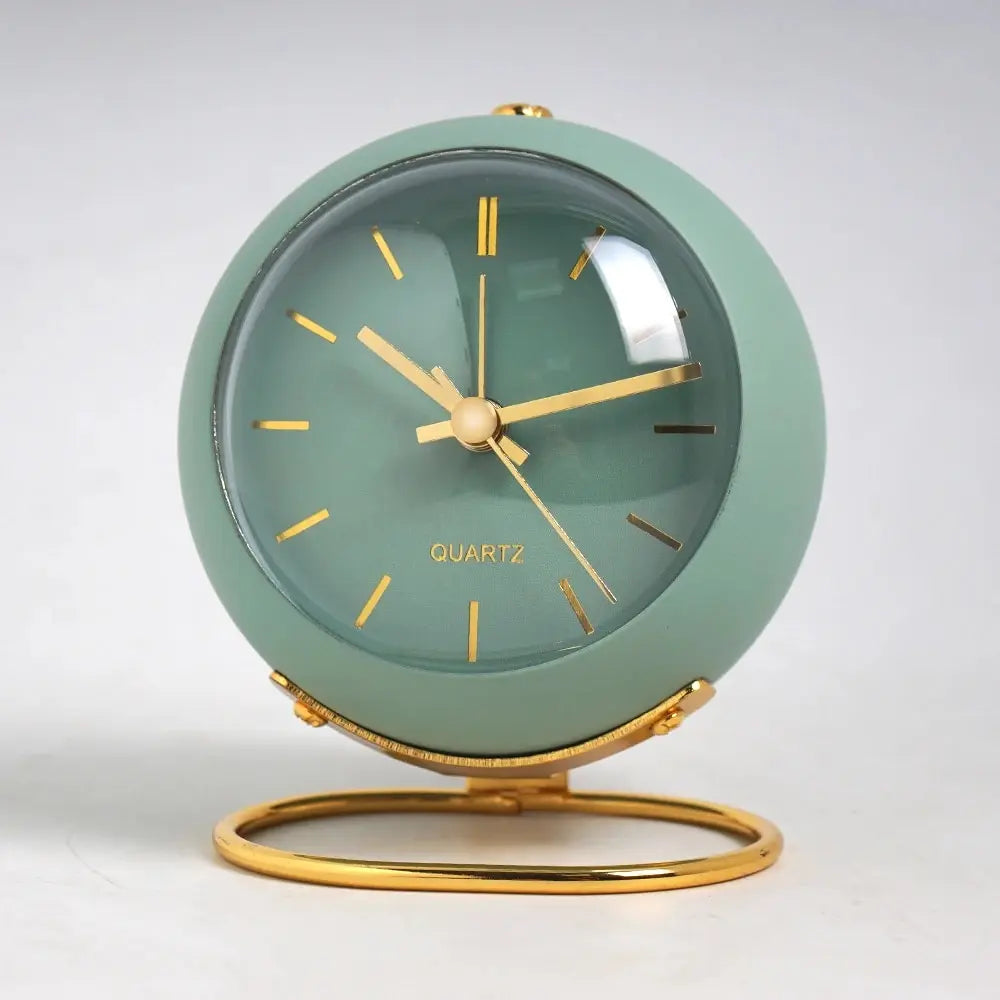 Minimalist Scandinavian Desk Clock with Silent Quartz Movement | Skanto